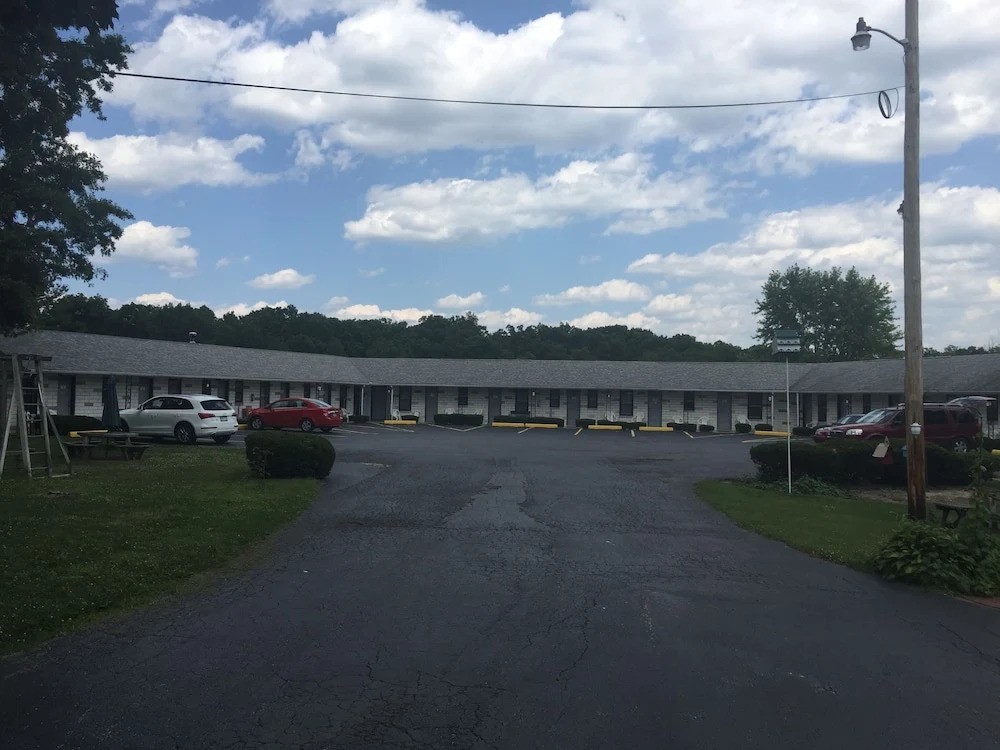 Blue Sky Motel