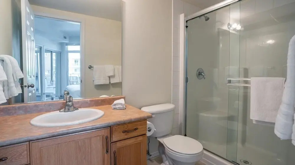 Two Bed Two Bath Two Pools
