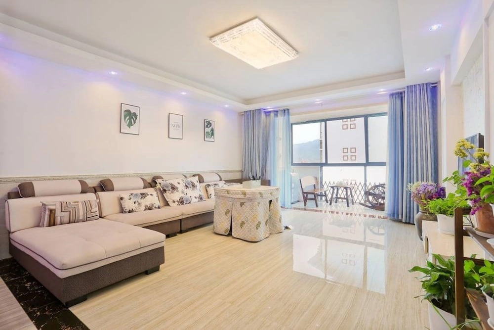 Summer Inn Wulingyuan