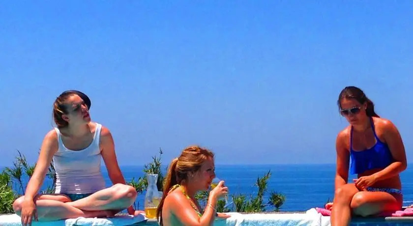 Paradise Beach Hostel