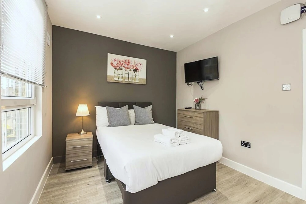 Toynbee Street Ro 6 · Nice Room On Toynbee Street