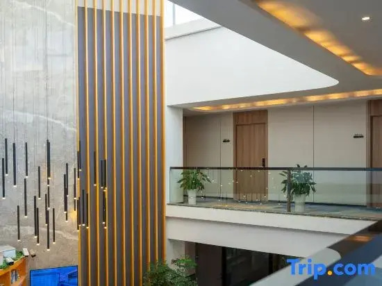 G·Garden Hotel (Nanchang Railway Station Bayi Square)