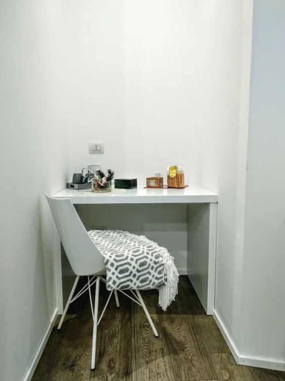 Rumi Rooms