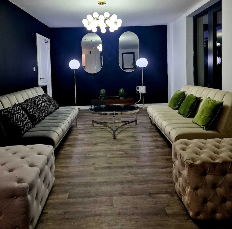 Luxury vip 2bed Apartment With Balcony