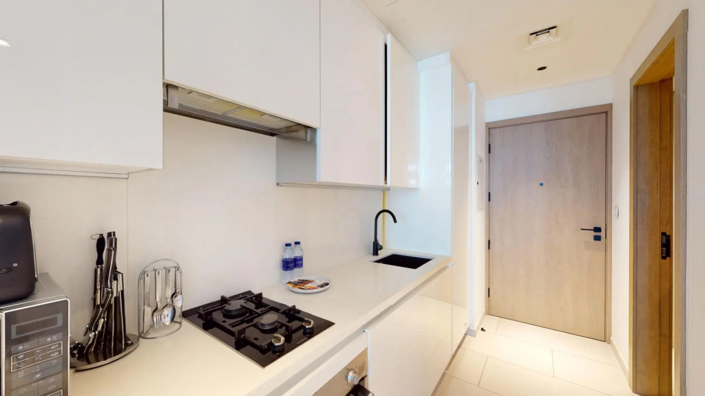 Business Bay - Marquise Square Tower 1613