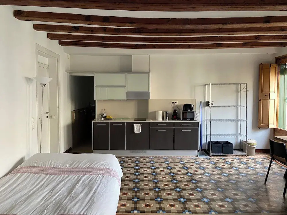 Lovely 2-bed Apartment in Barcelonas Best Location