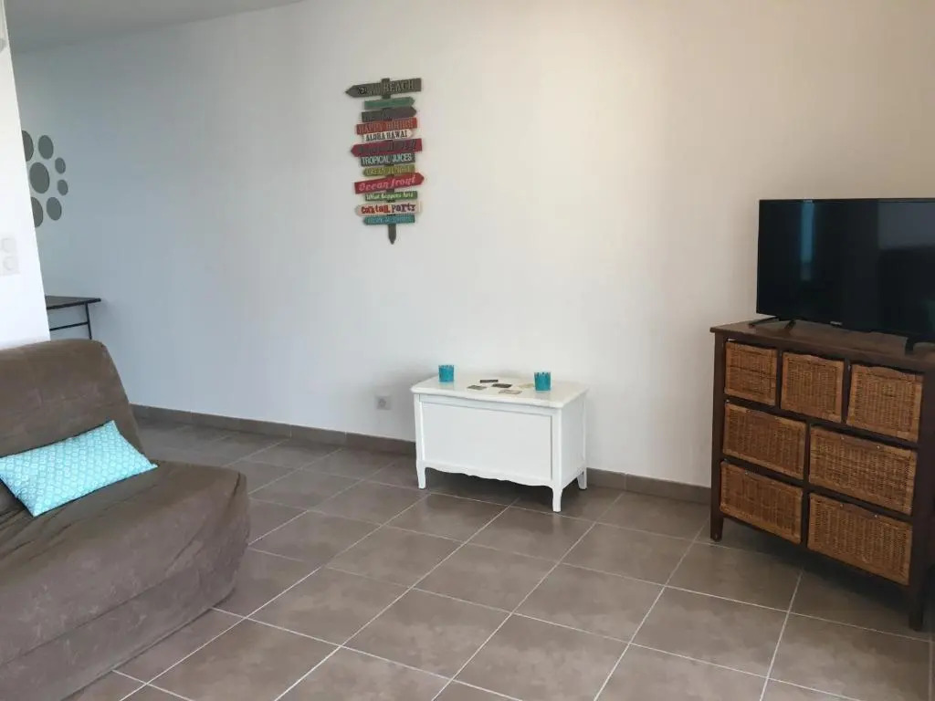 Appartement Saintes-Maries-de-la-Mer, 2 pièces, 4 personnes - FR-1-475-5