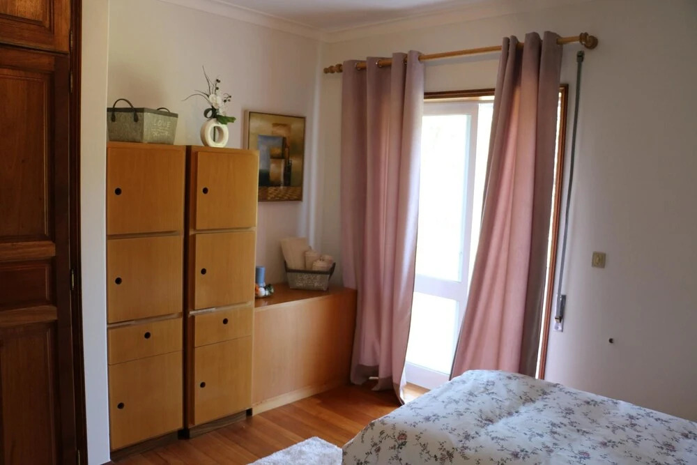 House With 5 Bedrooms in Moledo, With Wonderful sea View, Furnished Te