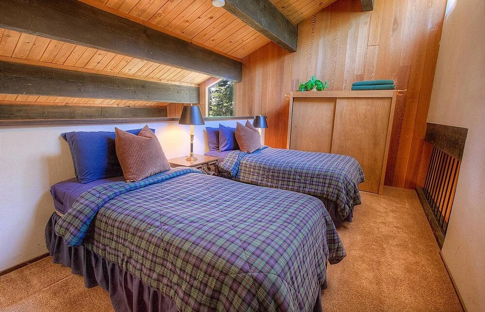 The Fall Line by Lake Tahoe Accommodations