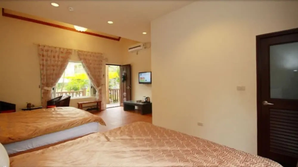 Youshuixiang B&B
