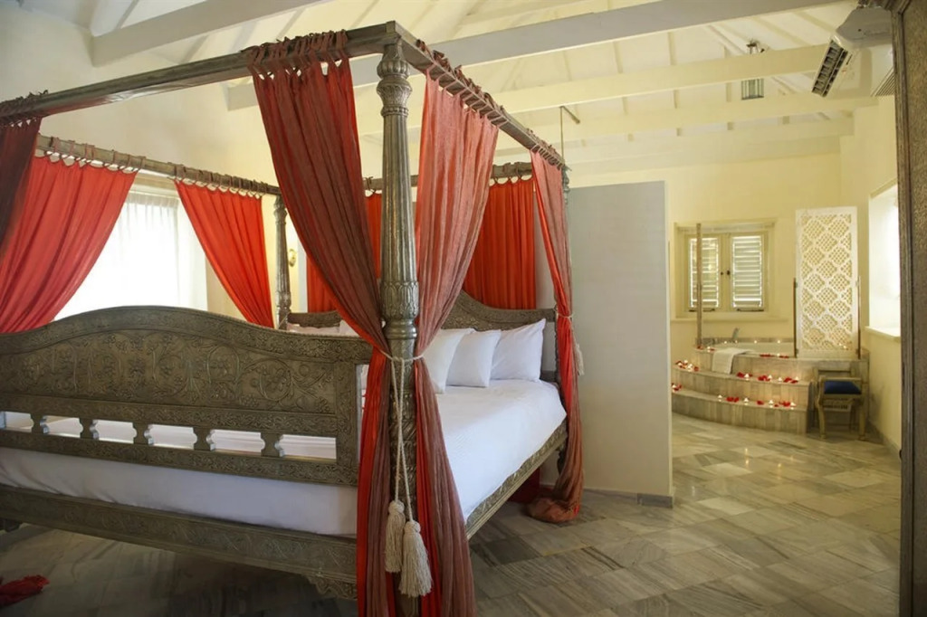 Sonesta Kura Hulanda Village & Spa, GHL Hotel