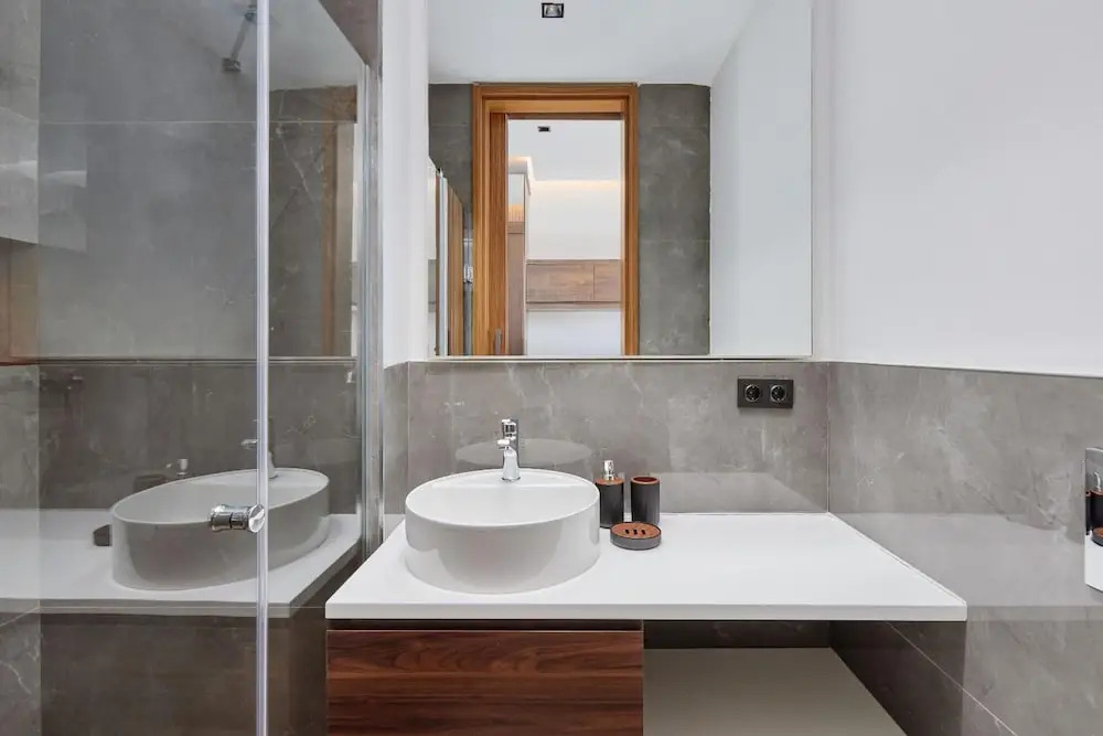 Charming 1-0 Studio in Kotor-kavac With Pool & Spa