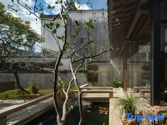 Huangshan Yincijian Homestay (Chengkan Scenic Area)