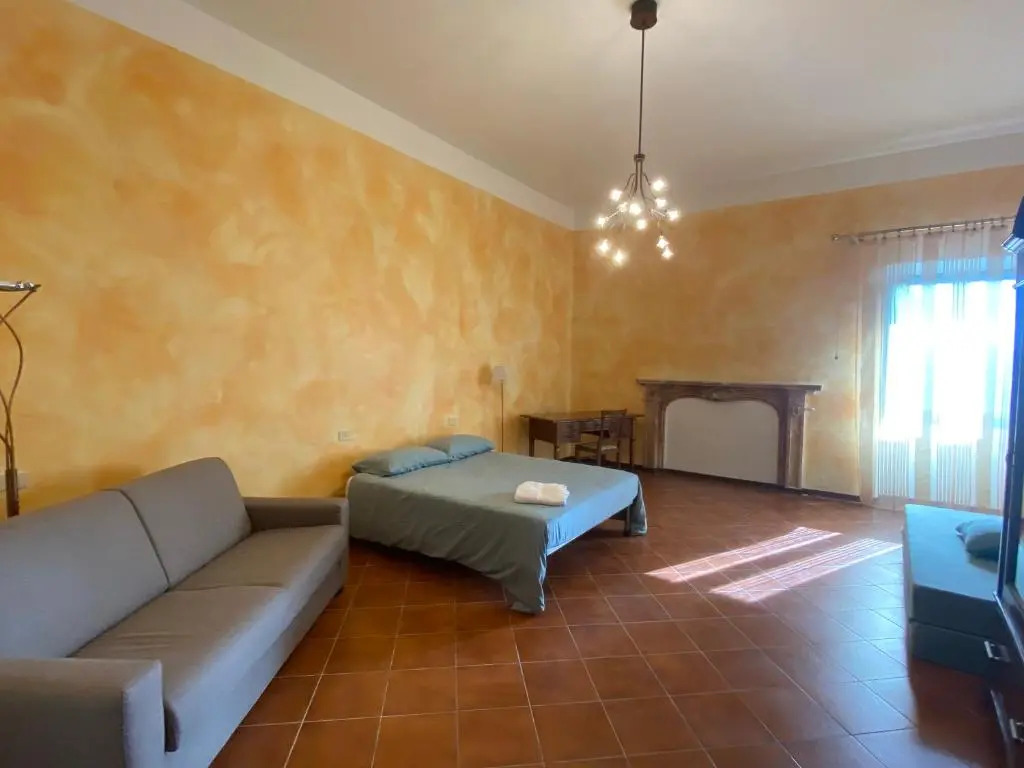 CASA DI NONNA RINDA-Via del Castello n6