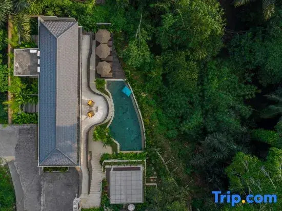 Villa Gayatri Sindu by BaliSuperHost