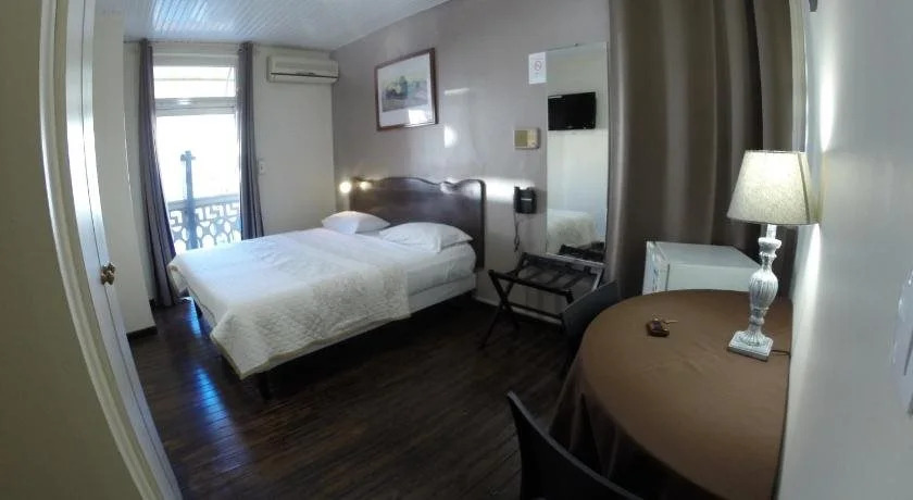 Carib Hotel