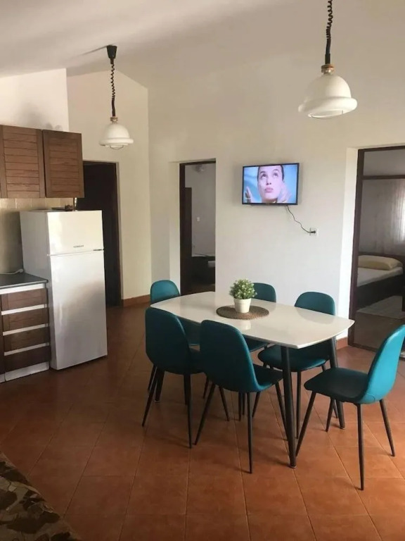Apartment Roza near Sandy Beach