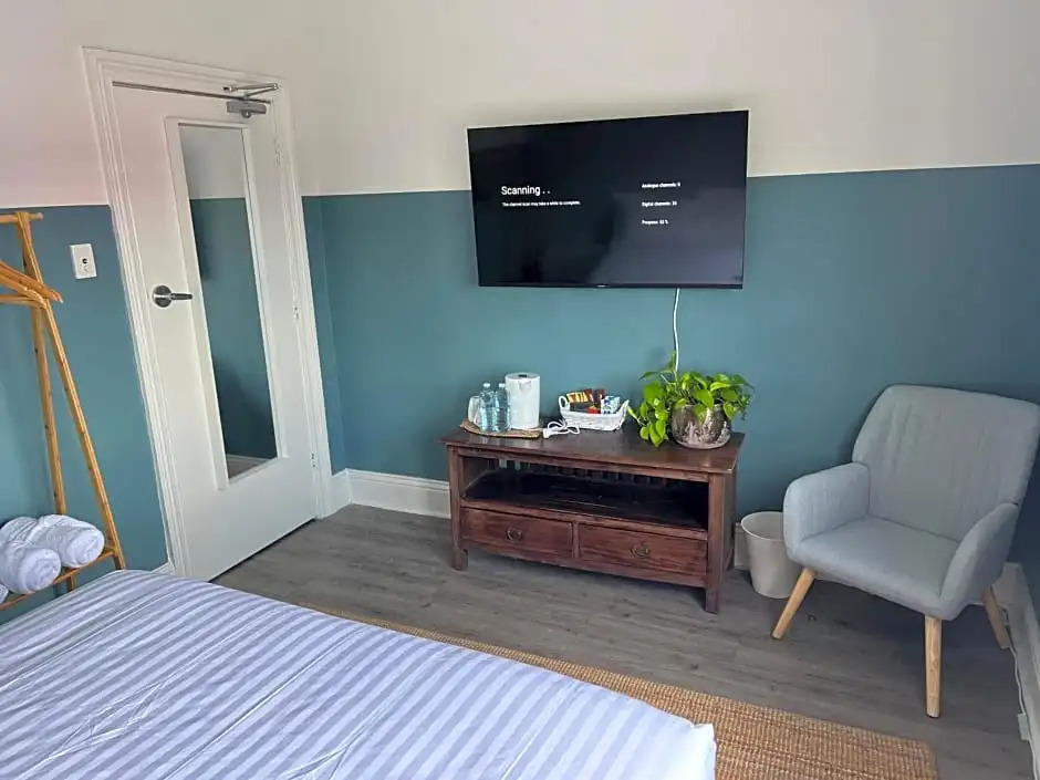 Native Rose Hotel