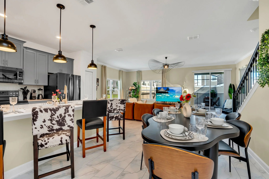 Brand New Storey Lake 5 Bedroom with Pool, Kissimmee, US