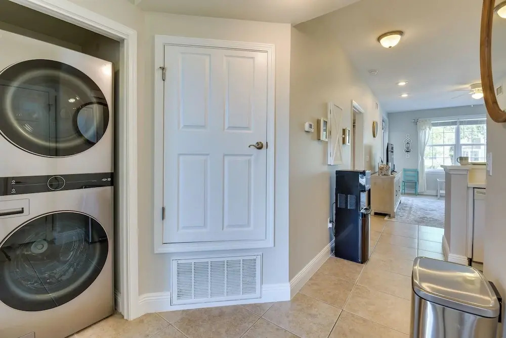 Santa Rosa Beach Condo w/ Patio < 1 Mi to Beach!