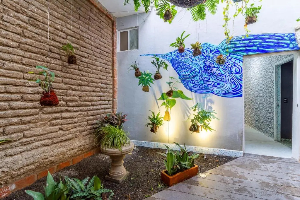 TOLTEQUIDAD Warm Ecostay Near Downtown