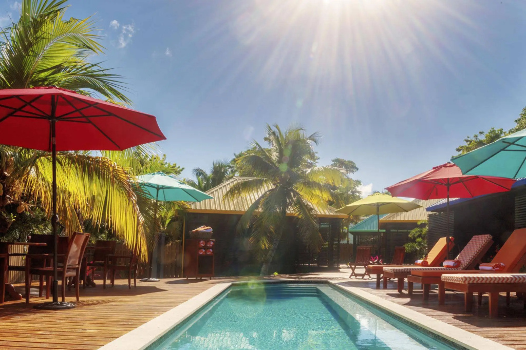 PUR Boutique Cabanas, Adults Only