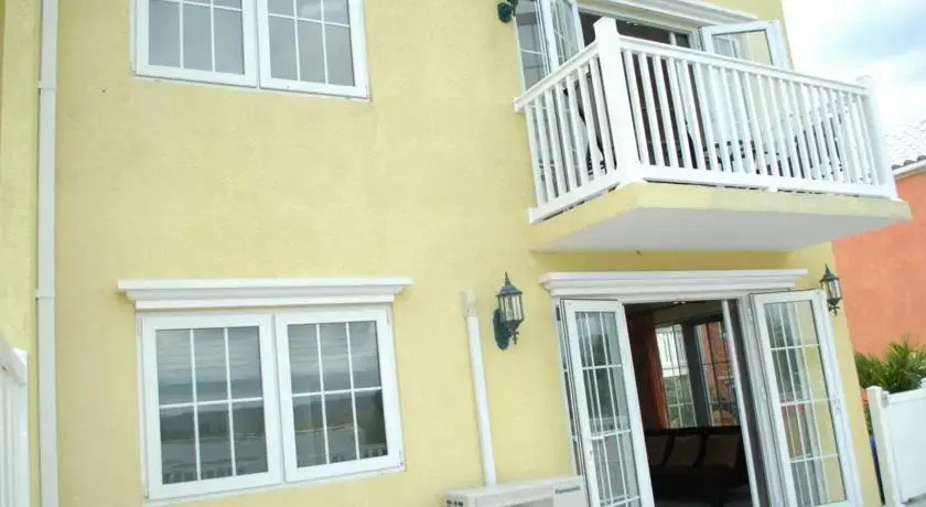 Bay Villa 12