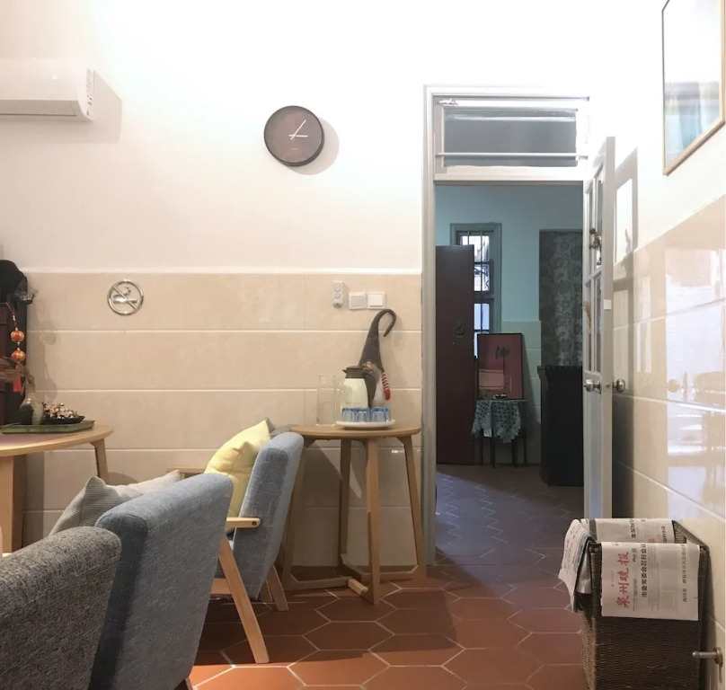 2208 Inn