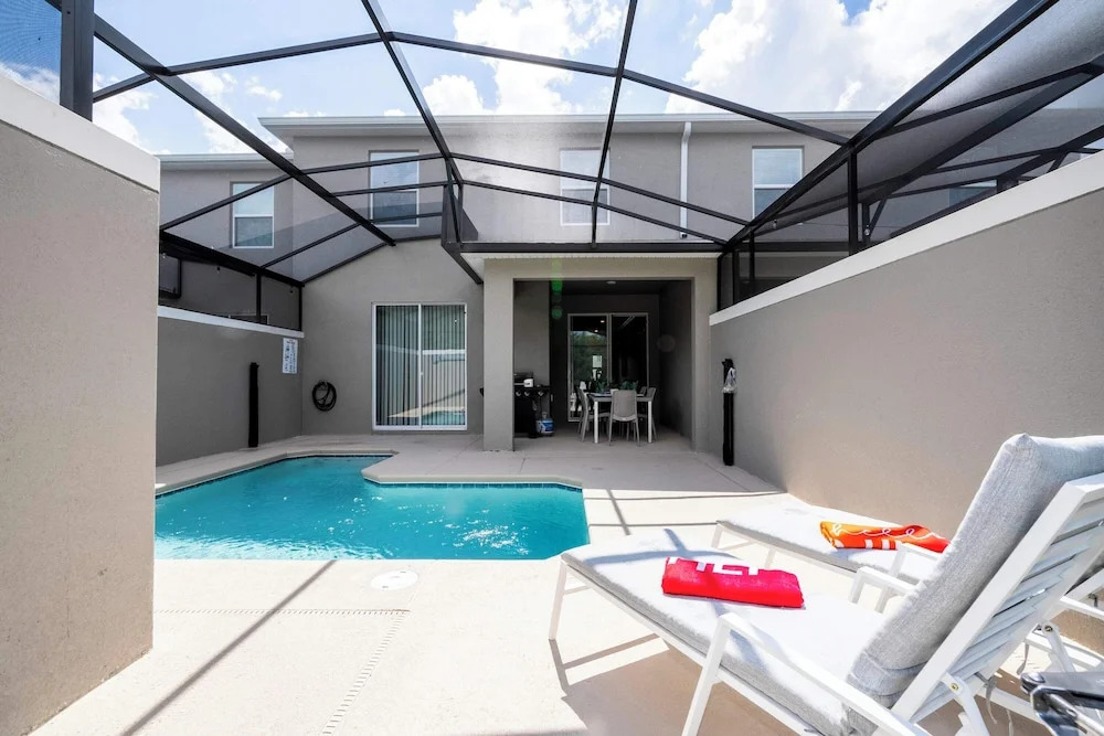 Marvelous 4Bd With Pool at Storey Lake Resort 2601