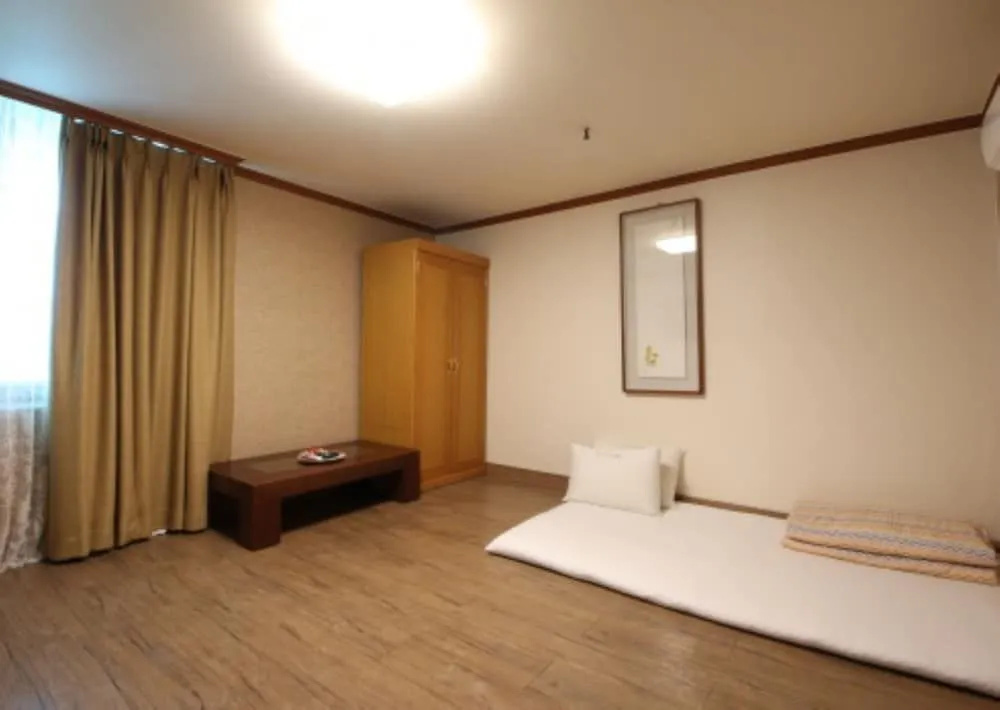 Yangji Park Hotel