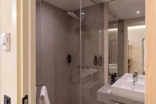 Hotel Eram Shiraz