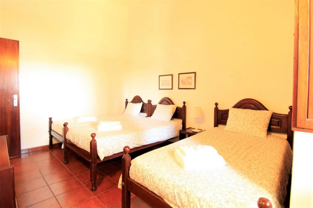 Albufeira Traditional Villa With Pool by Homing