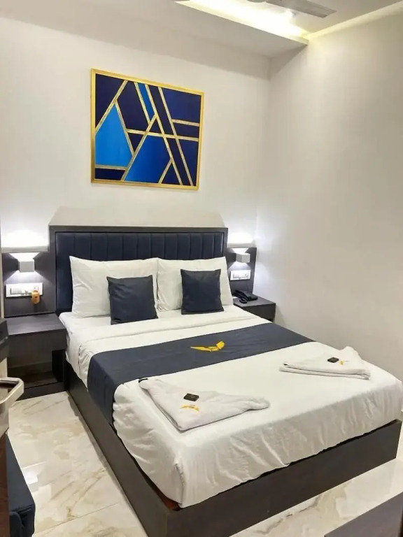 MIG SUITES