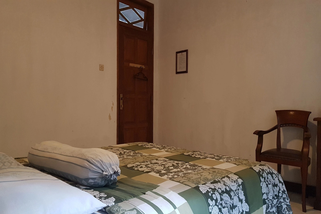 OYO 90017 Villa Mawar Asri Syariah