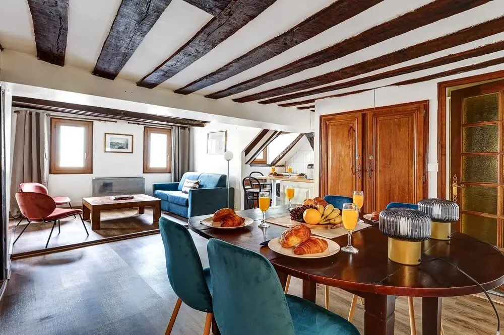Cozy 2BR in the Heart of Île Saint-Louis