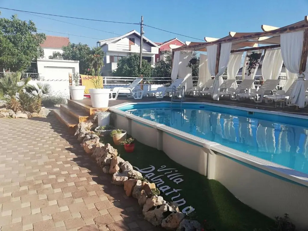 Apartments Villa Dalmatina