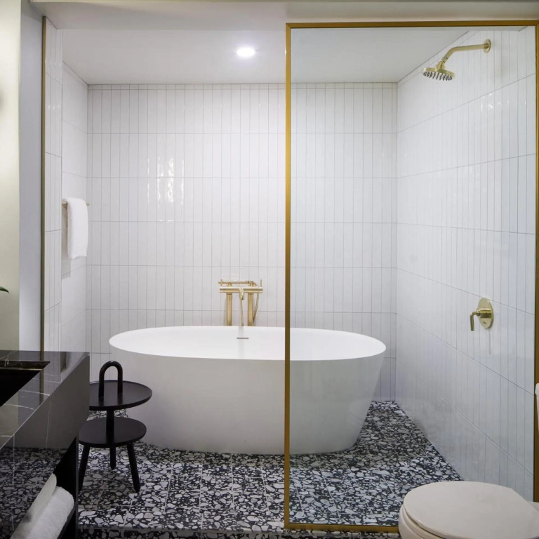 Kimpton Alton Fishermans Wharf by IHG