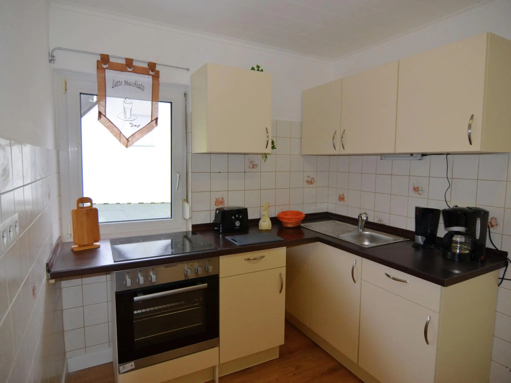Inviting Apartment in Elpe with Garden