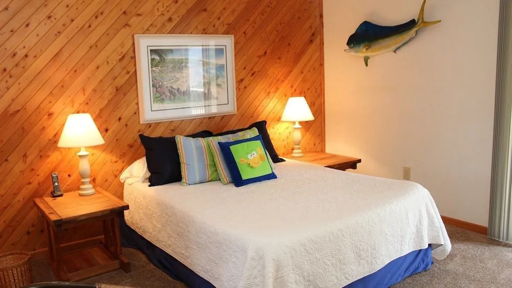 Slapwater - 5 Br home by RedAwning
