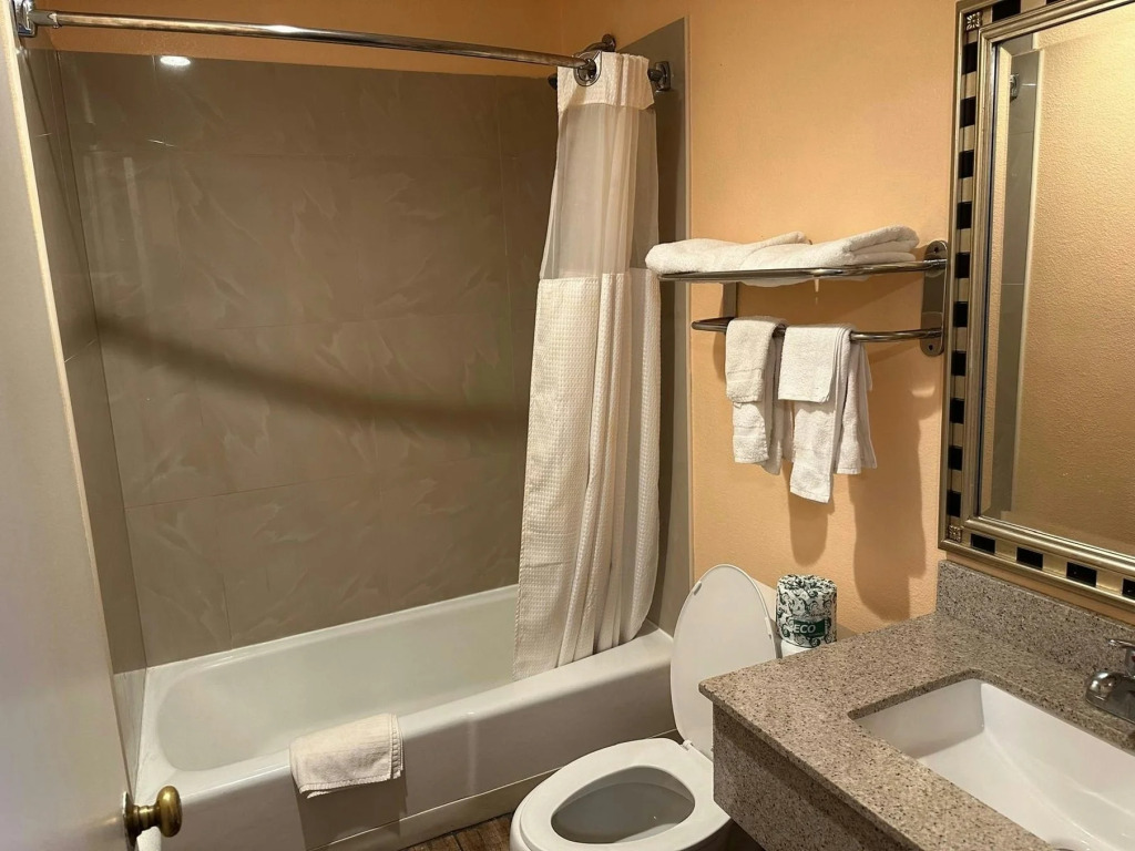 SureStay Hotel by Best Western Lincoln