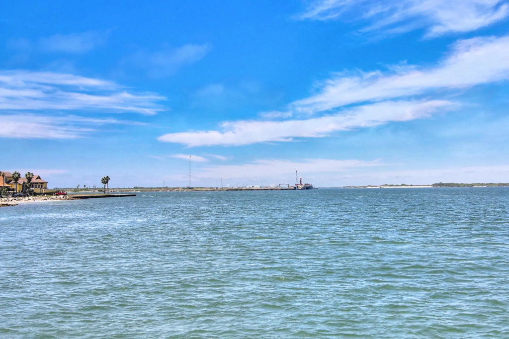 Channelview  217 in Port Aransas