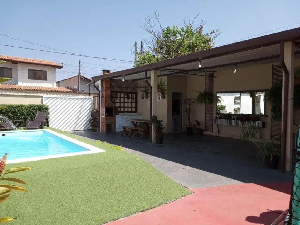 Casa com piscina Caraguatatuba 2