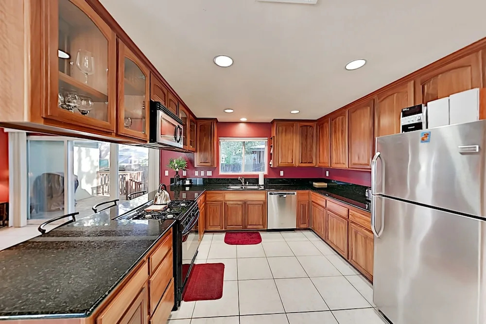 1929oaks 3 Bedroom Home