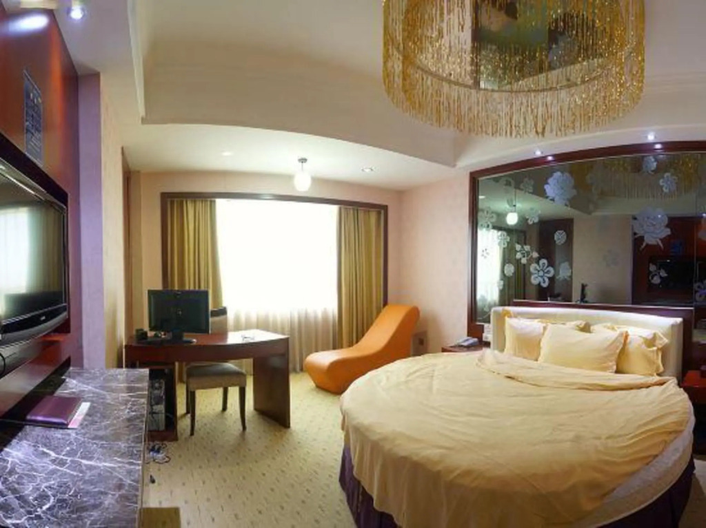 Weini Hotel