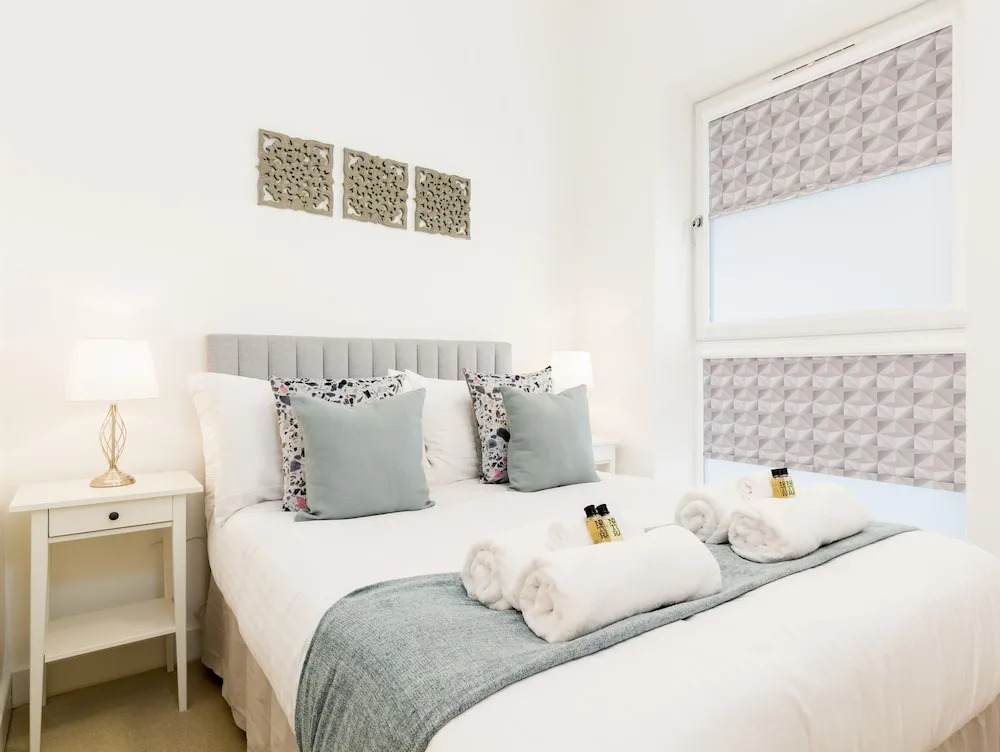 Stylish Executive Apartment - Coventry City Centre
