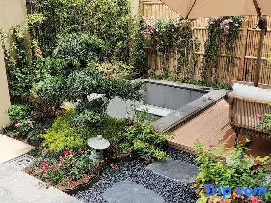 Kangzhiyang Private Soup Hot Spring Holiday Villa