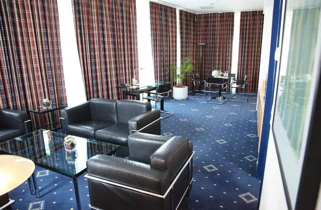 HI Hotel International Hamburg