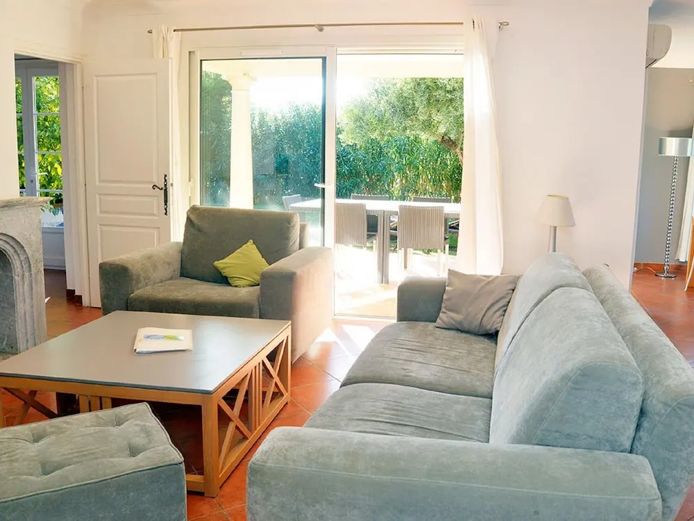 Detached Villa With Swimming Pool, Only 1 km. From the sea