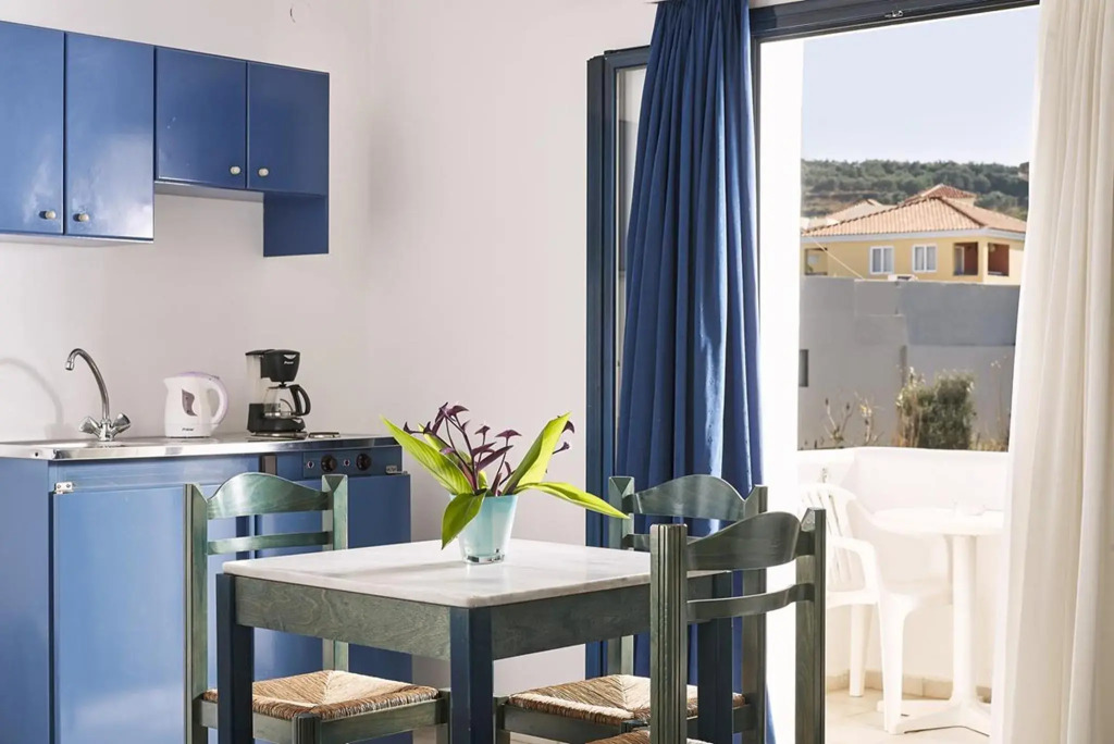 Eva Suites & Apartments