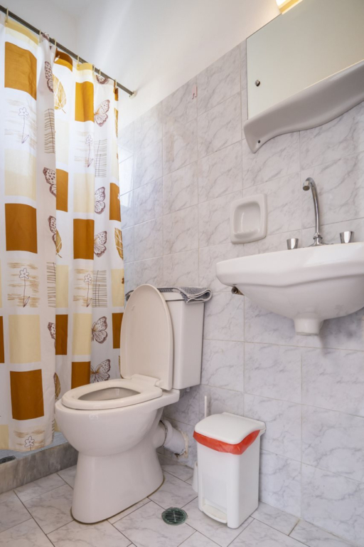 Dionisos Apartments